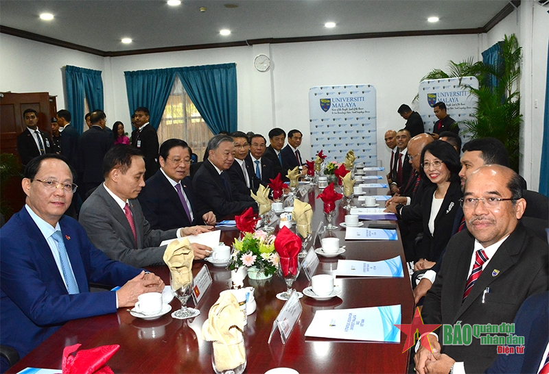 Tổng Bí thư Tô Lâm thăm Đại học Malaya và Trung tâm dữ liệu Quốc gia Malaysia